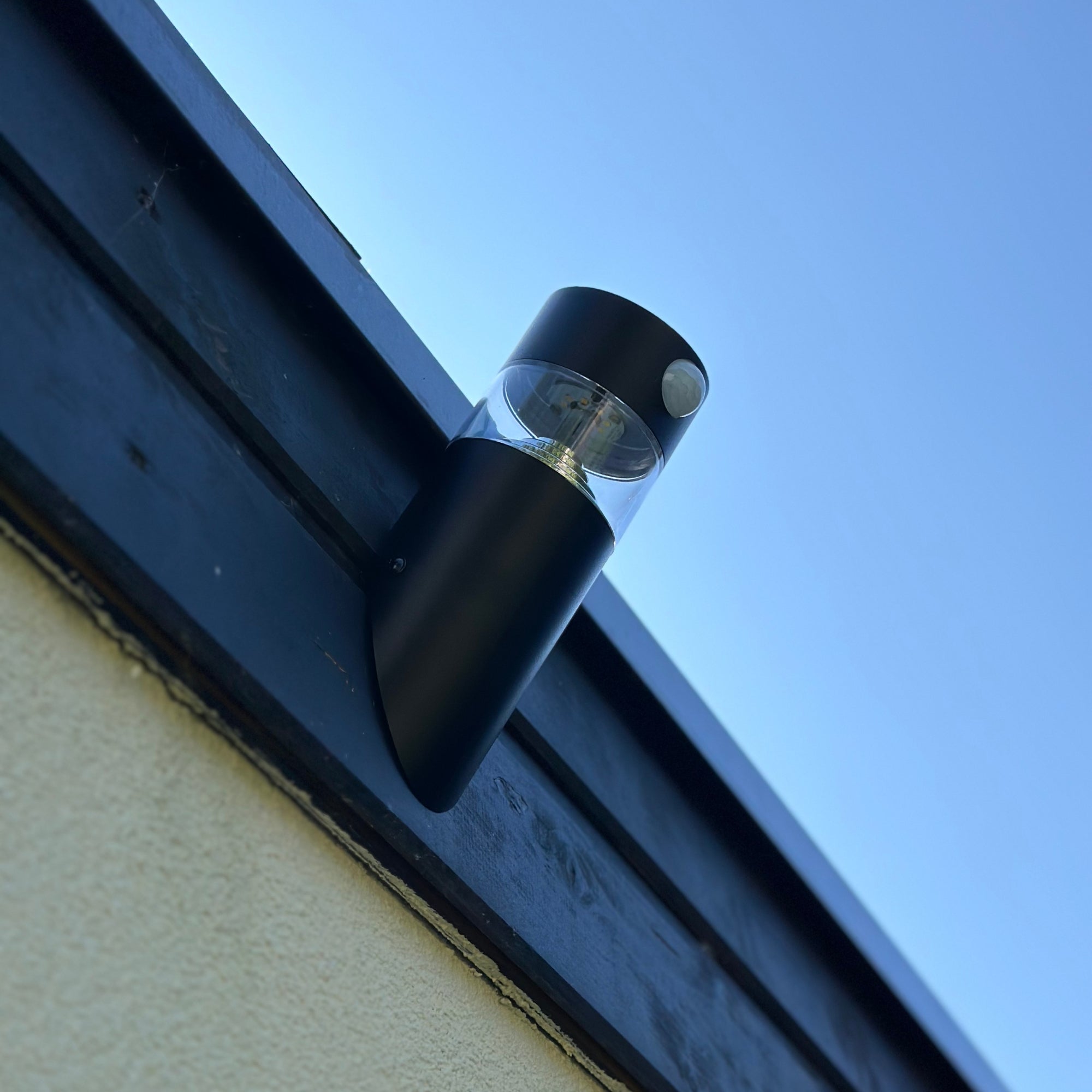 Solcelled Udendørs Væglampe med LED-belysning til Effektiv Belysning-5