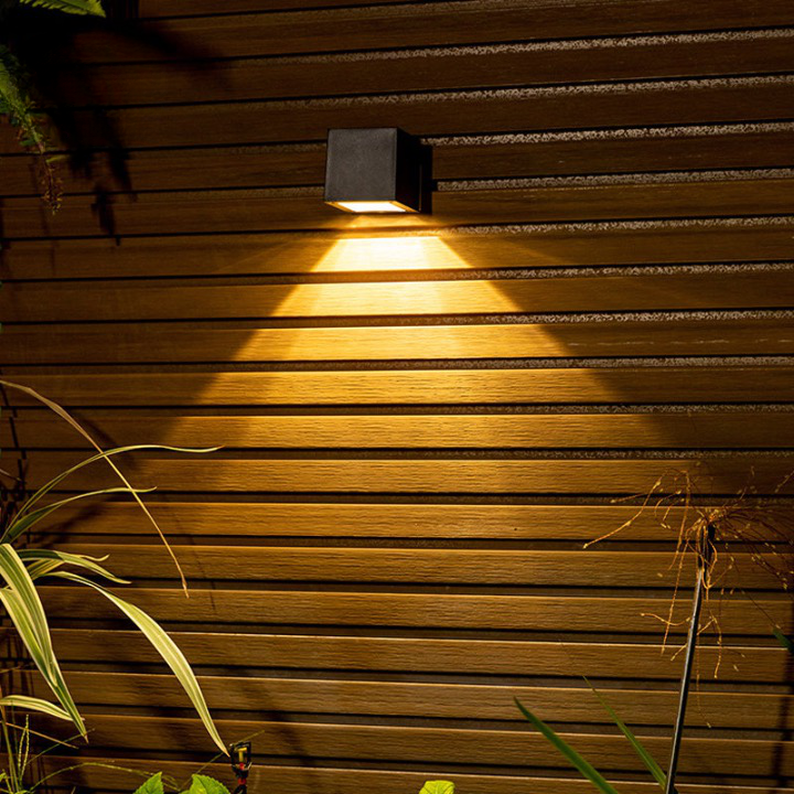 Trådløs LED Solenergi Kubus Væglampe til Havebelysning-5