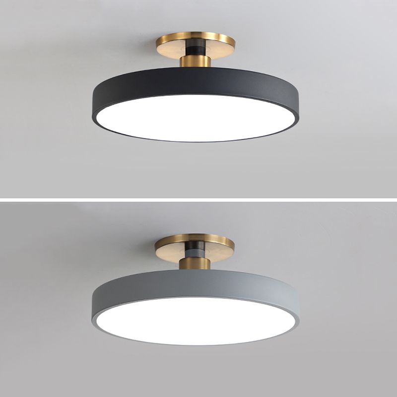 Round ceiling lamp in modern design | Circle