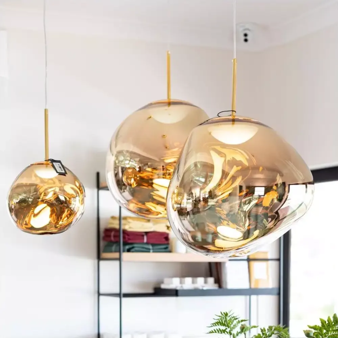 Amber Orb Hanglamp | LuxeGlow