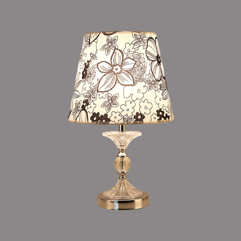 Stilfuld Bordlampe med Blomstermotiv | FlowerGlow