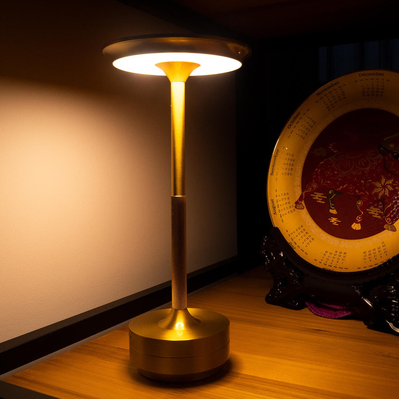 Modern Wireless Table Lamp – Stylish and Practical | LuminaTouch