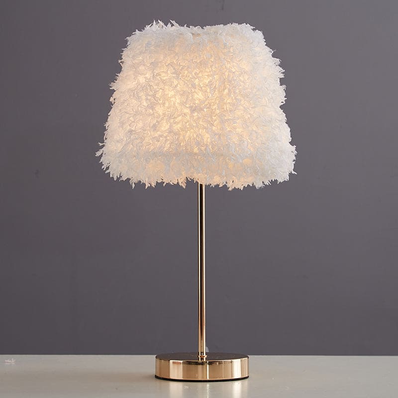 Elegant Fjer Bordlampe | FeatherGlow