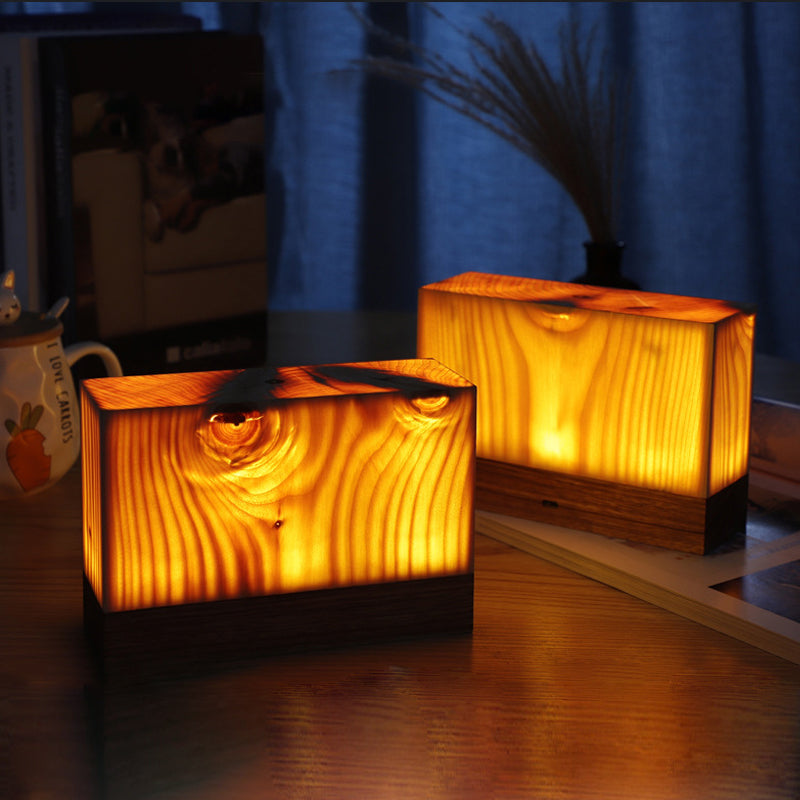 Moderne Bordlampe | WoodLite