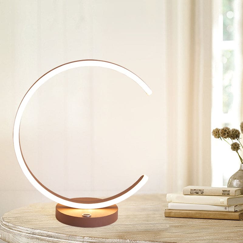 C-shaped night lamp in metal | C-World