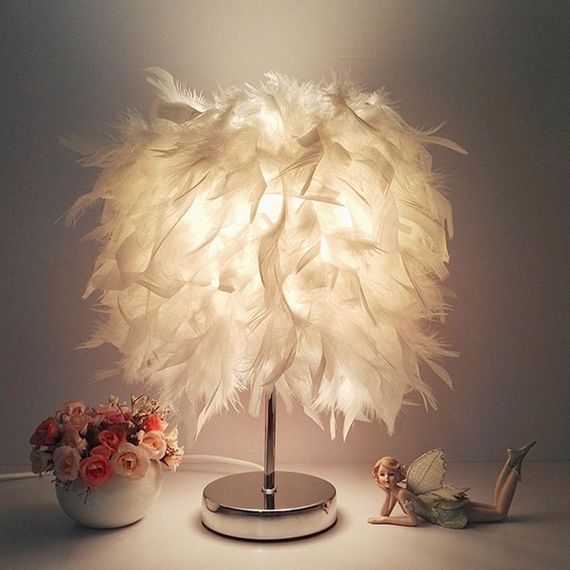 Fjer Vidstrakt Kugleformet Bordlampe | FeatherSphere