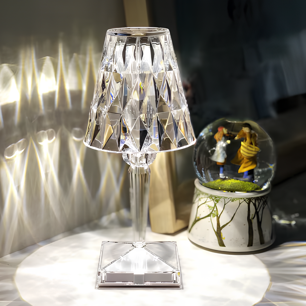 Sparkling Crystal Table Lamp – Elegant and Modern | CrystalLuxe