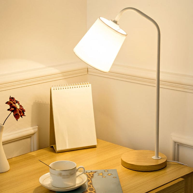 Konisk Formet Bordlampe | ConeLux