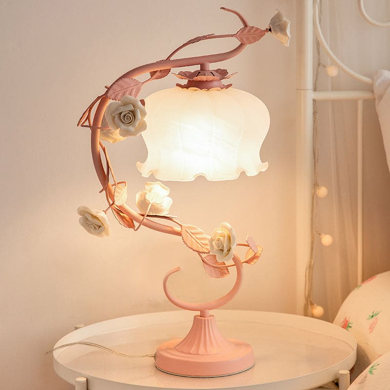 Table lamp in Pastoral Style with Ceramic Rose | RosePastel