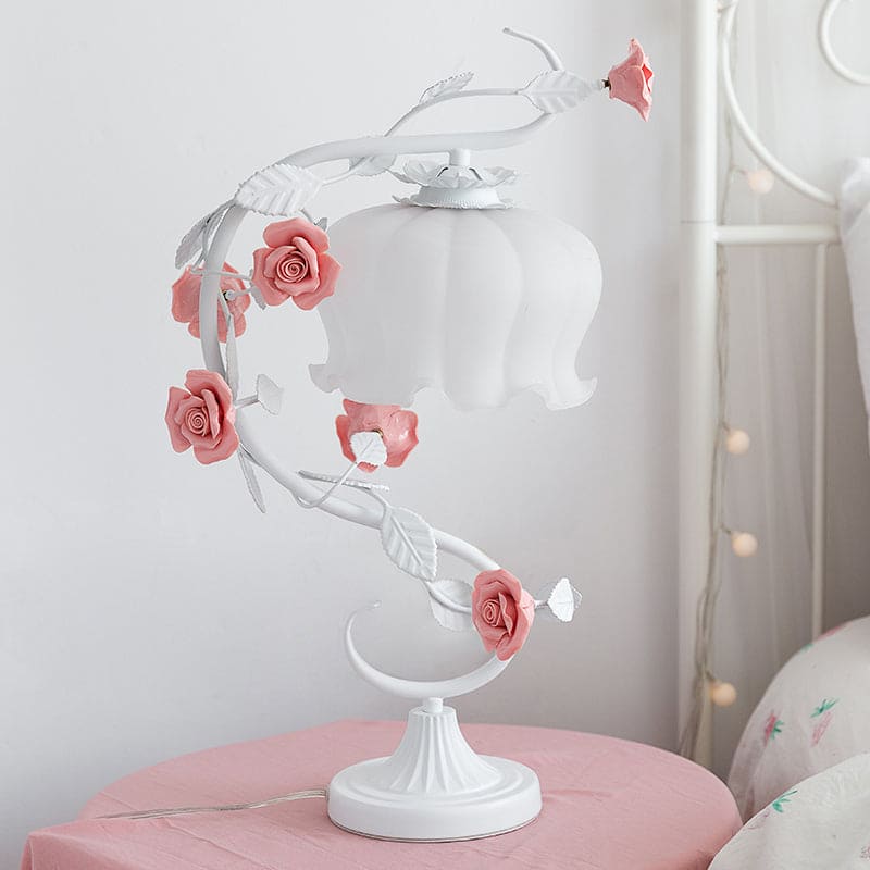 Table lamp in Pastoral Style with Ceramic Rose | RosePastel