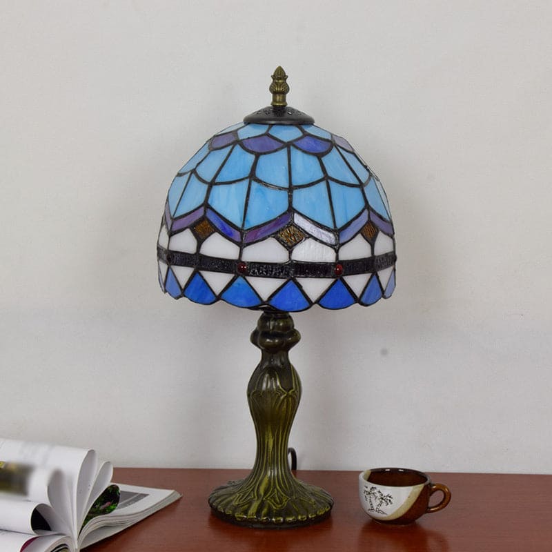 Stilfuld Middelhavs Bordlampe i Glas | MediterraneanGlow