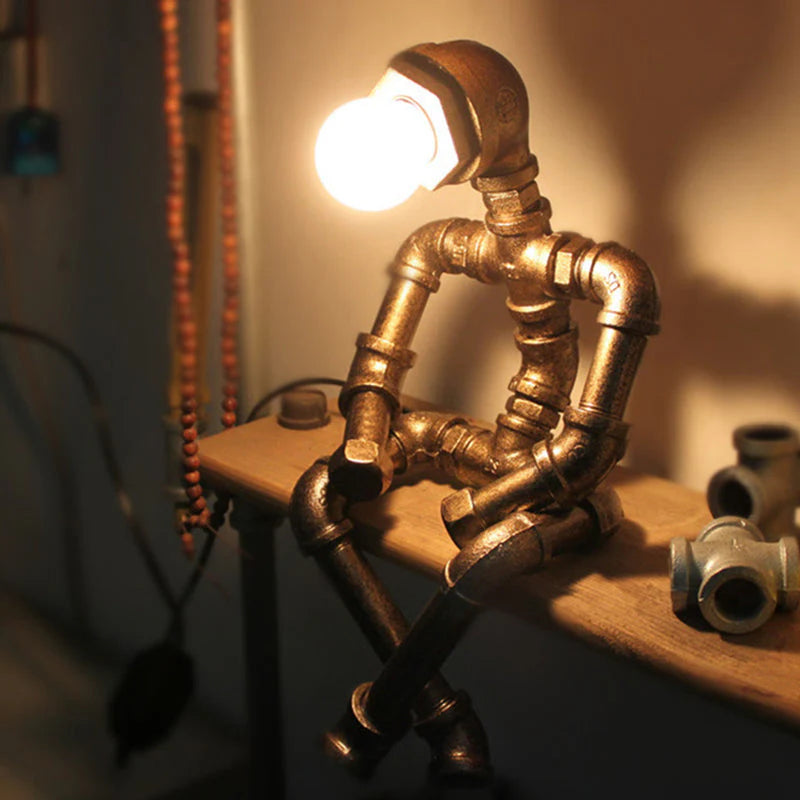 Robust Robotlampe i Jern | IronBot