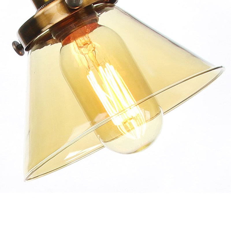 Cone-shaped Clear Glass Table Lamp | Elegabel