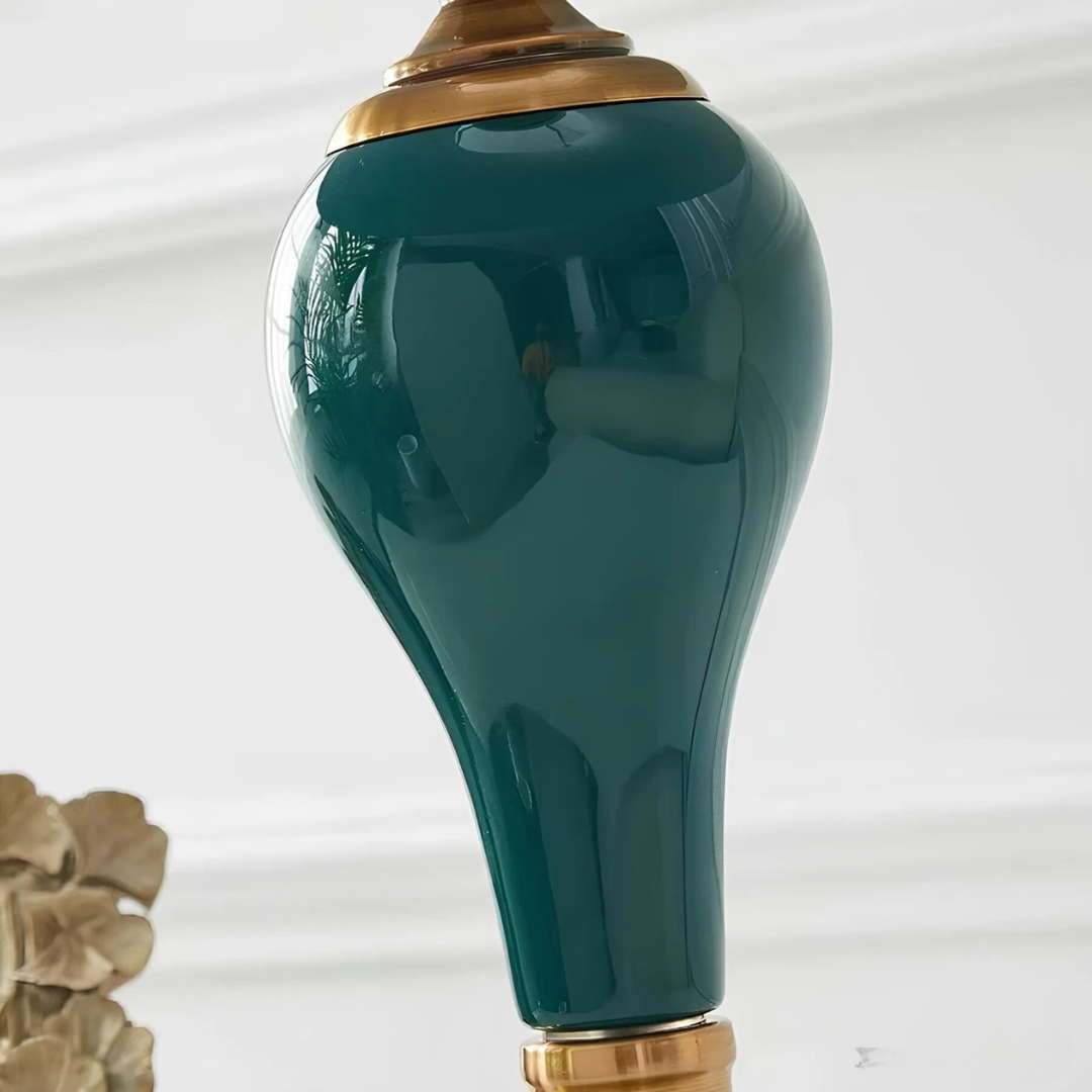 Solivian Bordlampe – Klassisk og Elegant | CeramiGlow