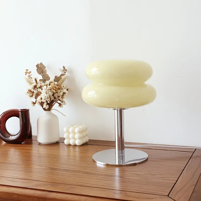 Moderne & Elegante Glasbordlampe | LuminousElegance