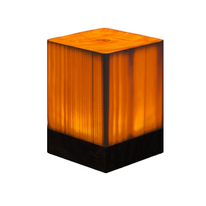 Moderne Bordlampe | WoodLite