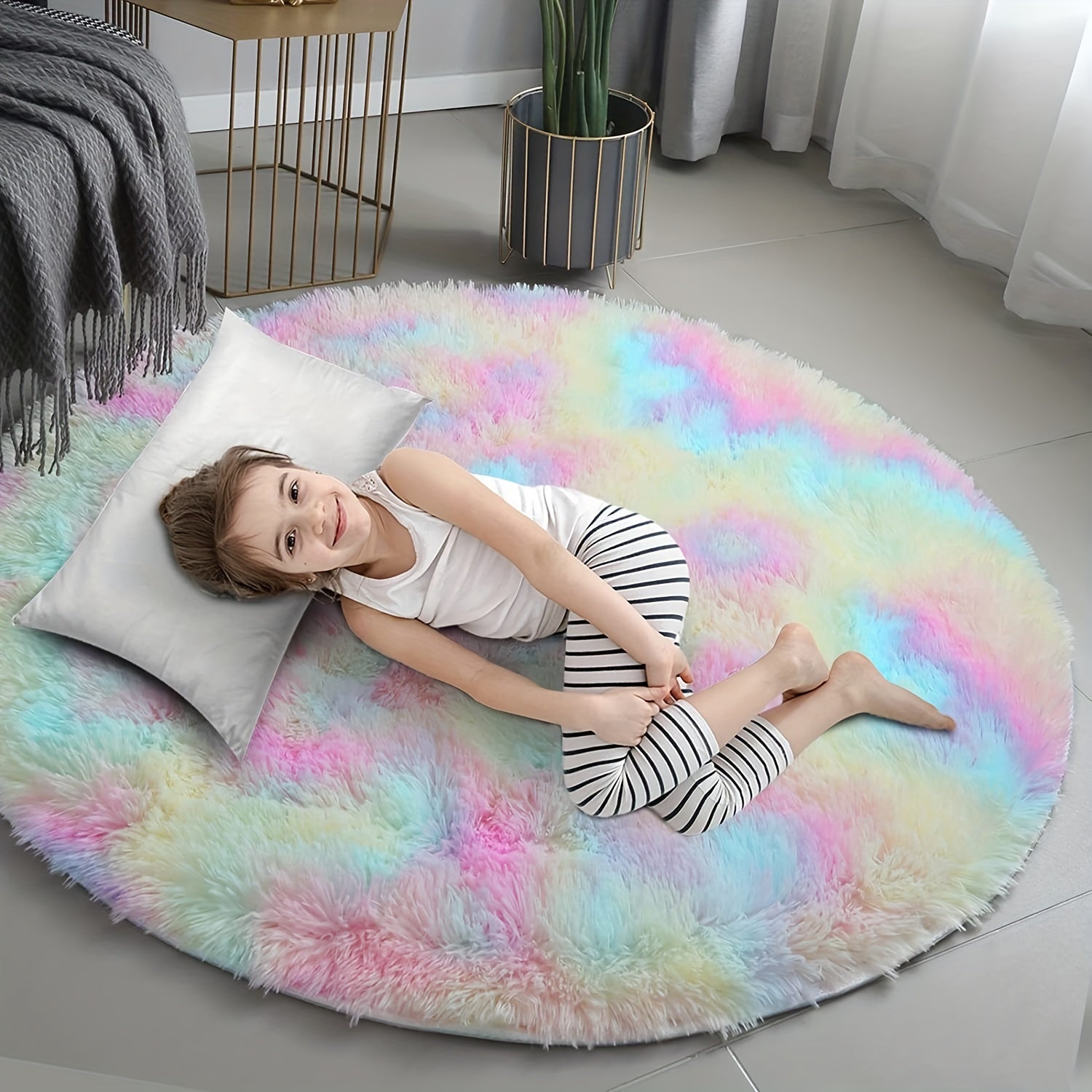 Ronde Regenboog Fluffy Vloerkleed – Zacht en Kleurrijk voor Elk Interieur | RainbowNest