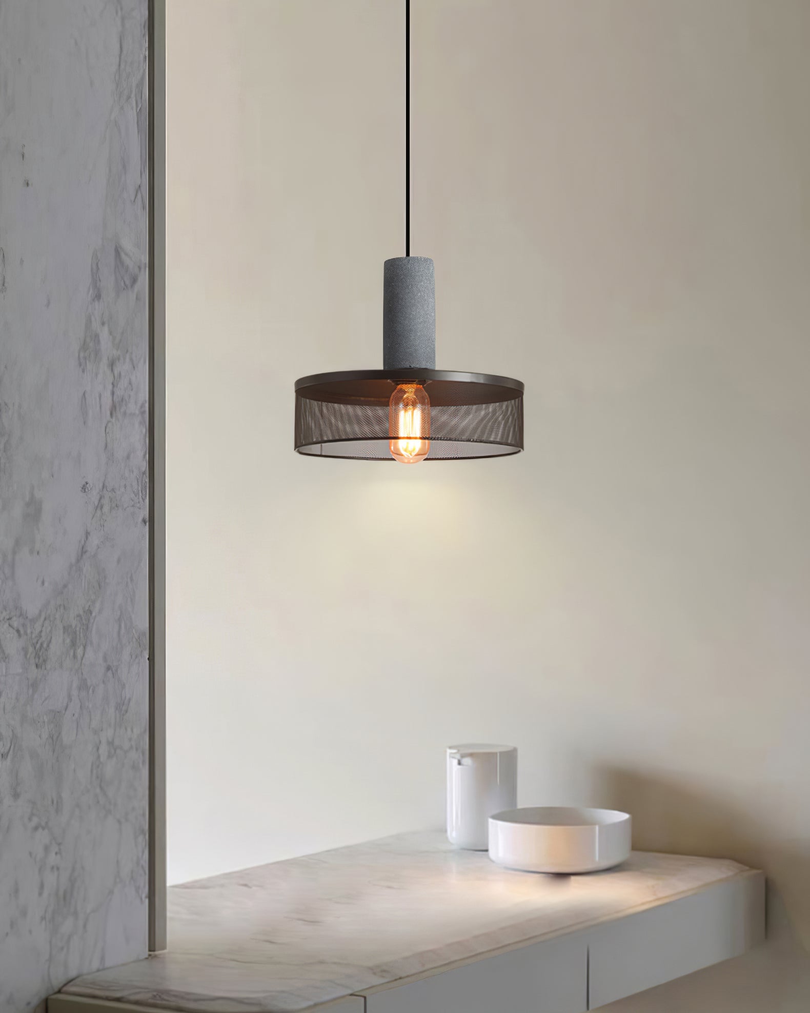 Elegant Scandinavian Vintage Chandelier | NordicBeam