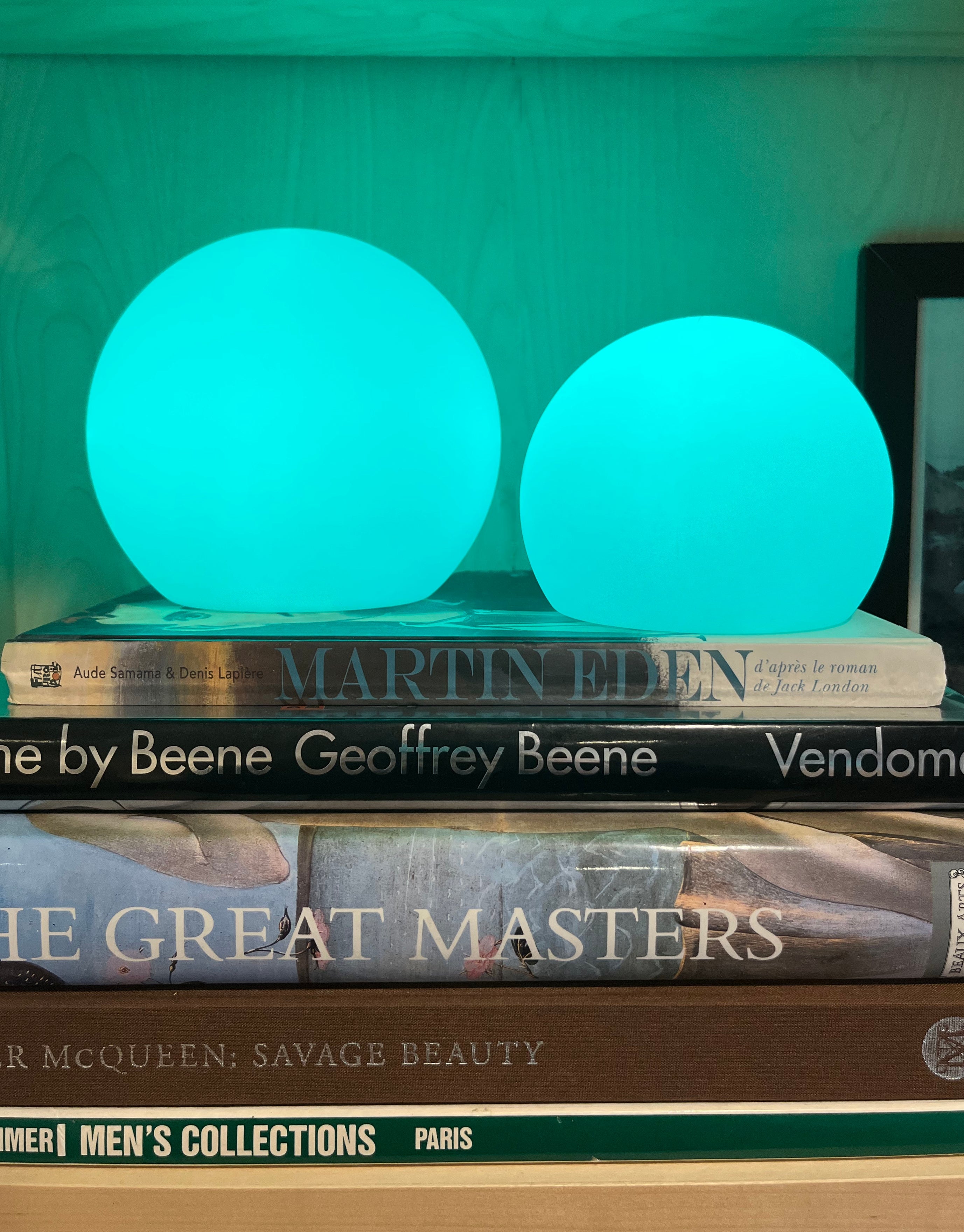 Wireless LED Table Lamp | GlowSphere