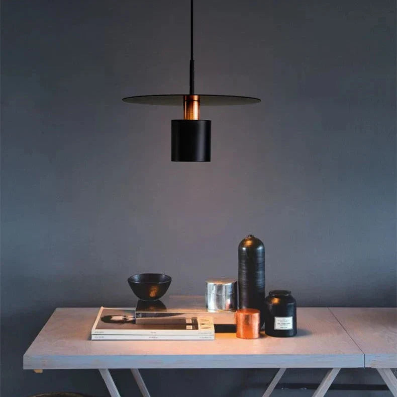 Elegant og Moderne Loftlampe | ModernGlow