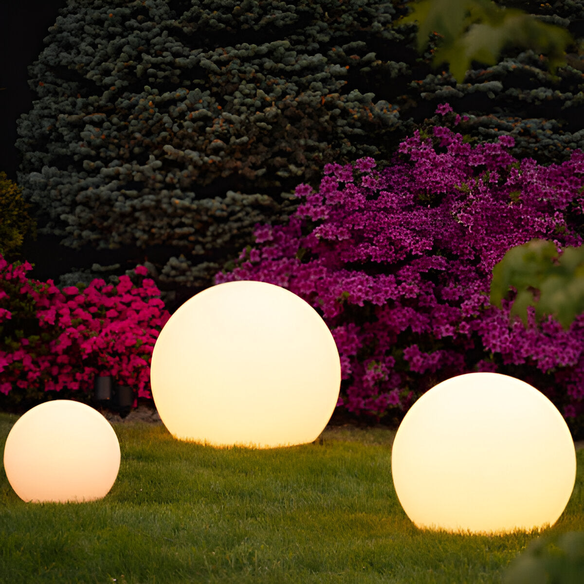 GlimmerSphere LED Outdoor Decoration – Color Changing, Waterproof Floating Bulbs | GlowOrbs