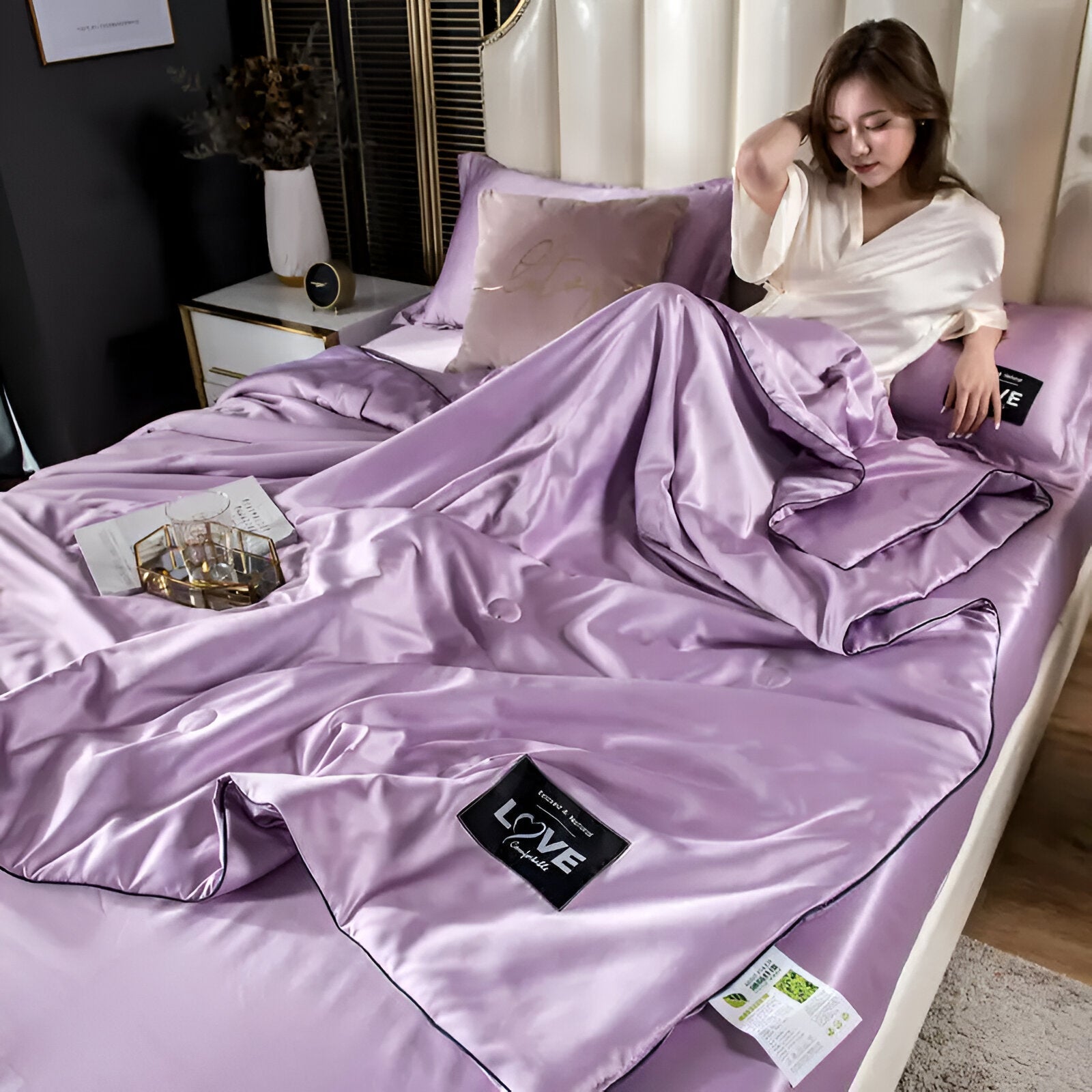 Soft and Breathable Satin Silk Bedding | AllSeasonLuxe