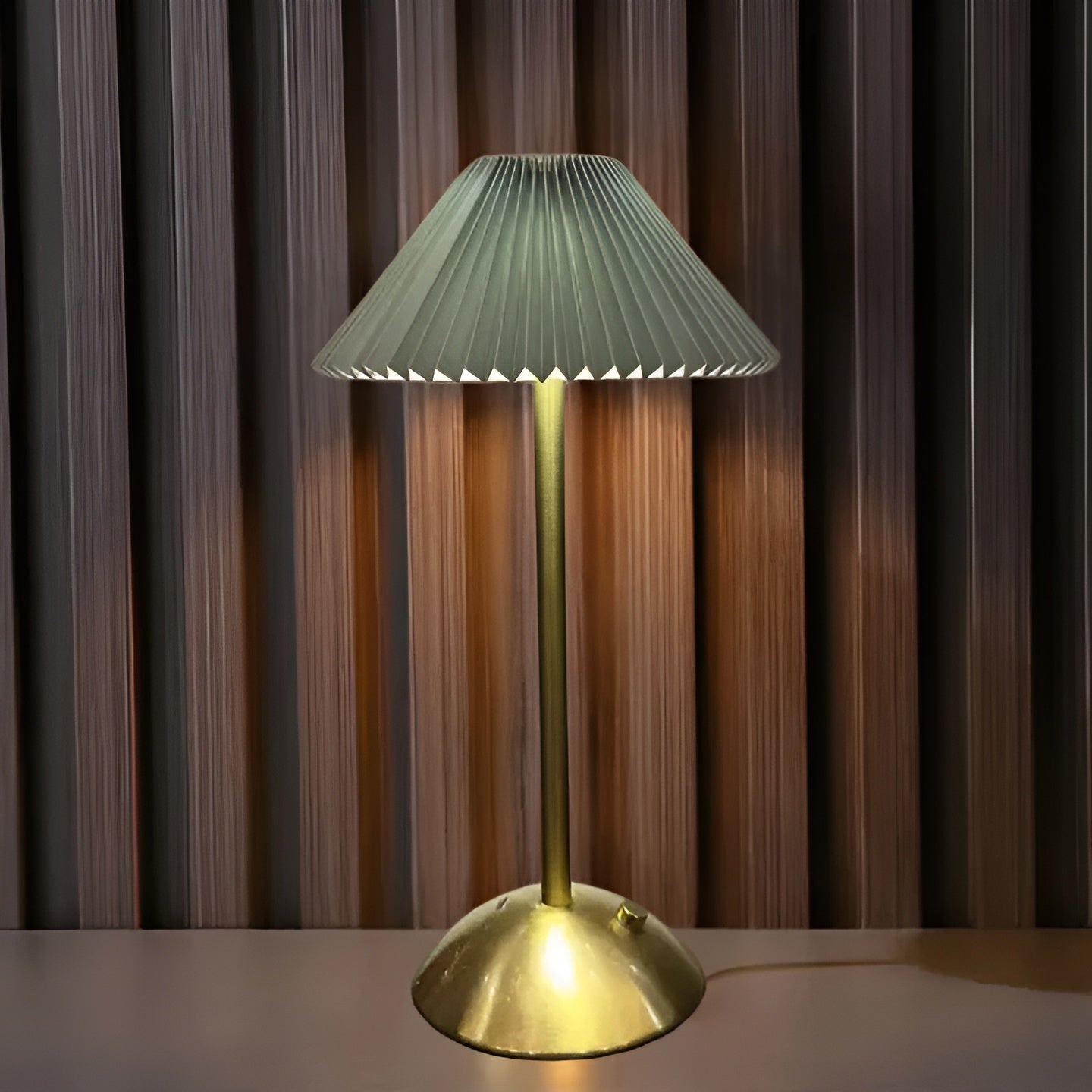 Kabellose und elegante Tischlampe | AuraLite