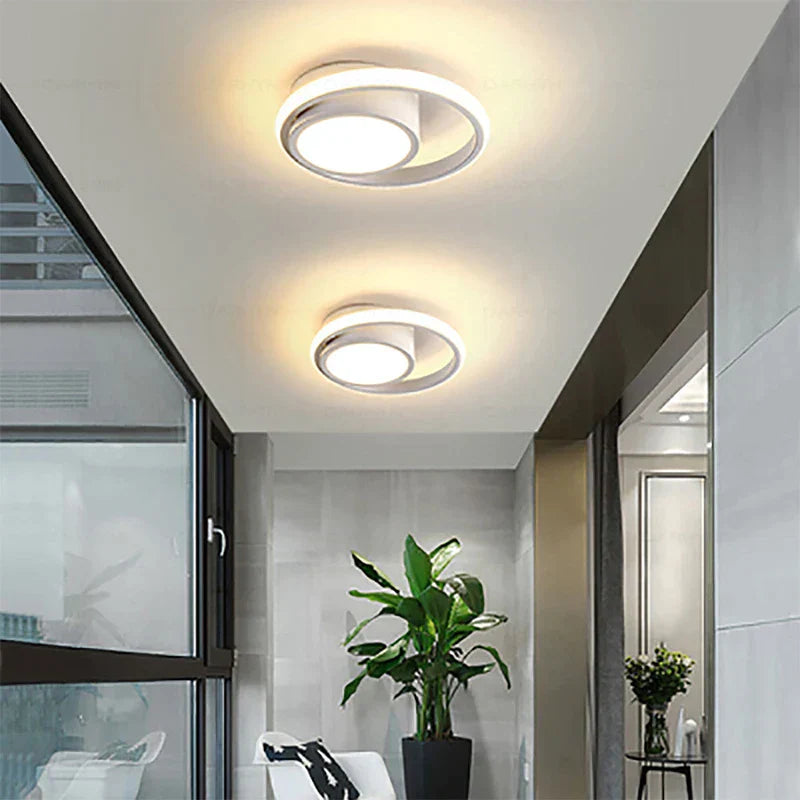 Modern LED ceiling lamp with adjustable design | FlexiLite