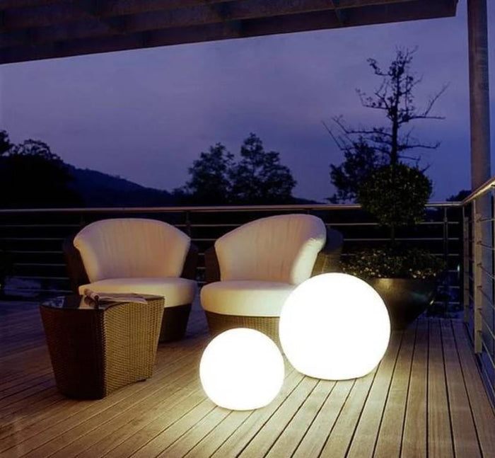 Wireless Multi-colored Terrace Lighting | ColorGlow Patio