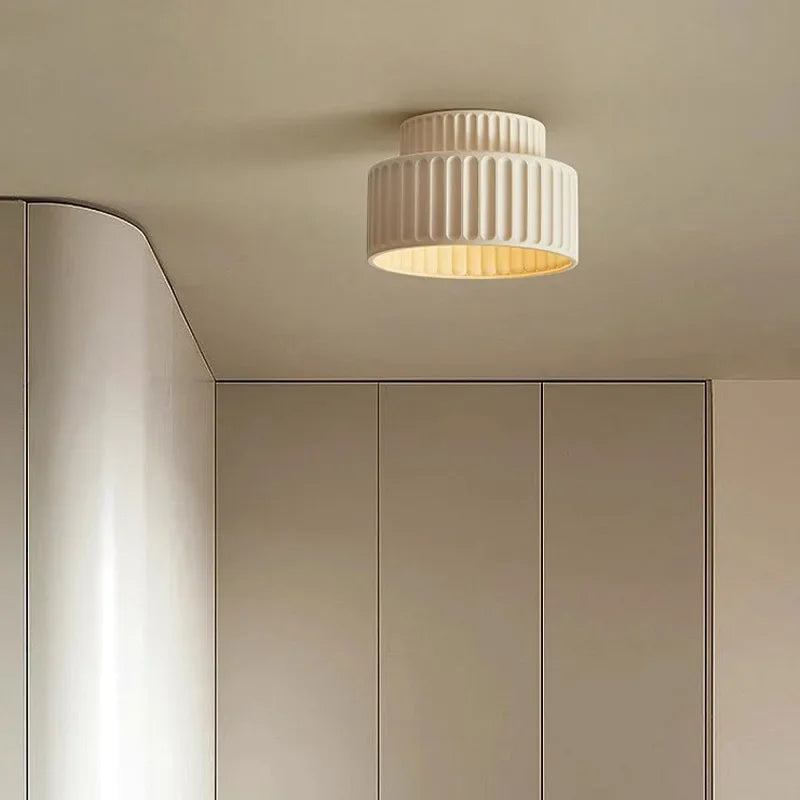 Stylish Luminaire with Soft Breeze | NordicGlide