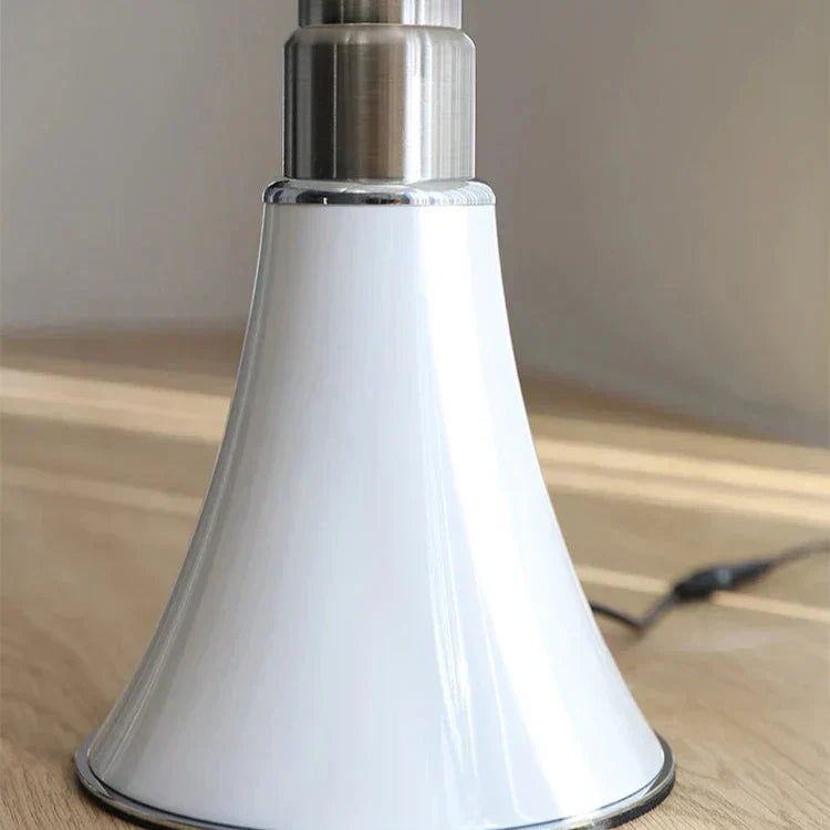 Elegant Klassisk Lampe med Moderne Design | ClassicLuxe