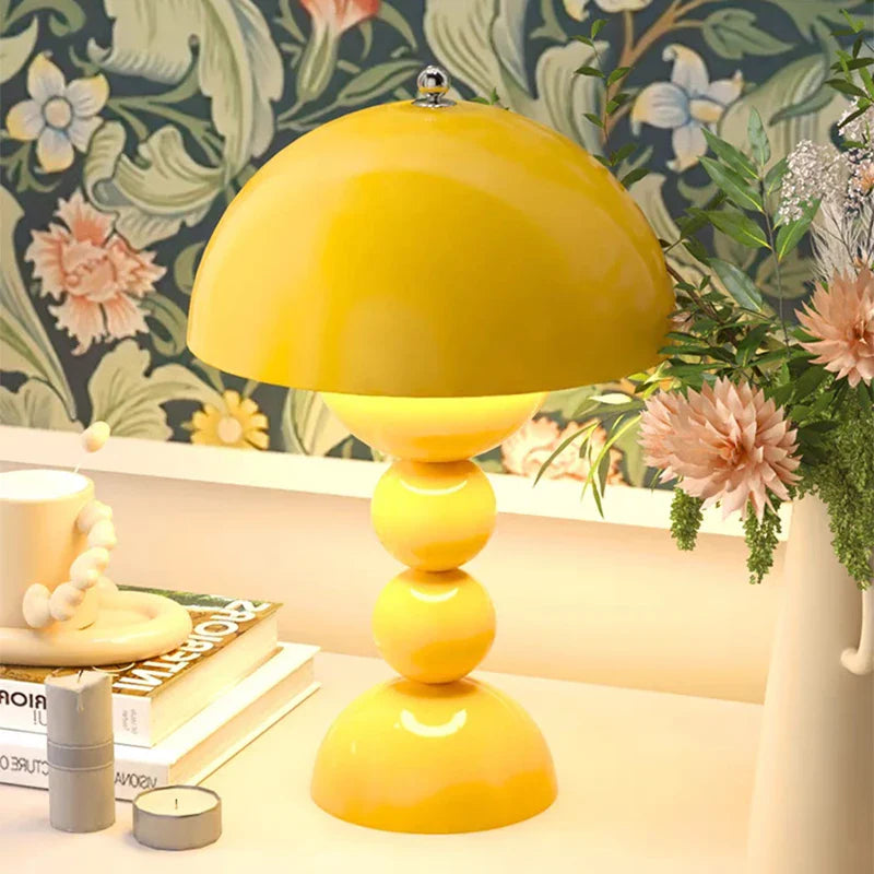 Dimmable LED table lamp with flower button design | BloomLight