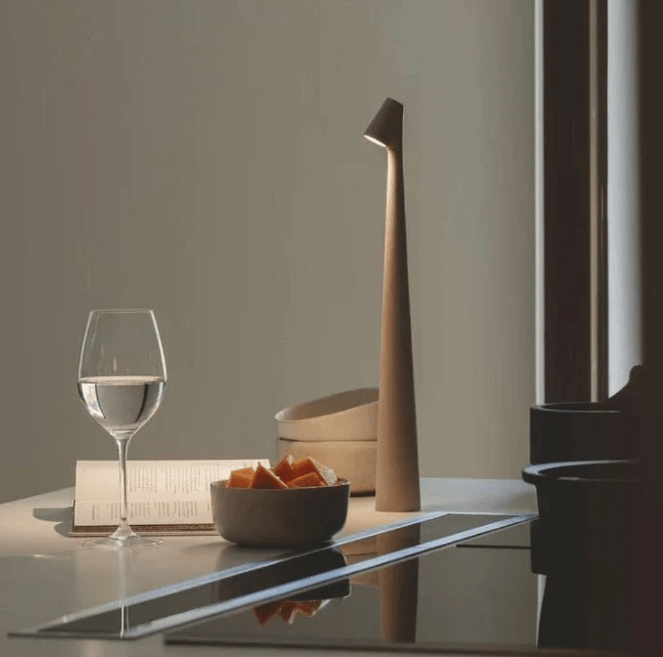 Wireless Table Lamp | LumoLite