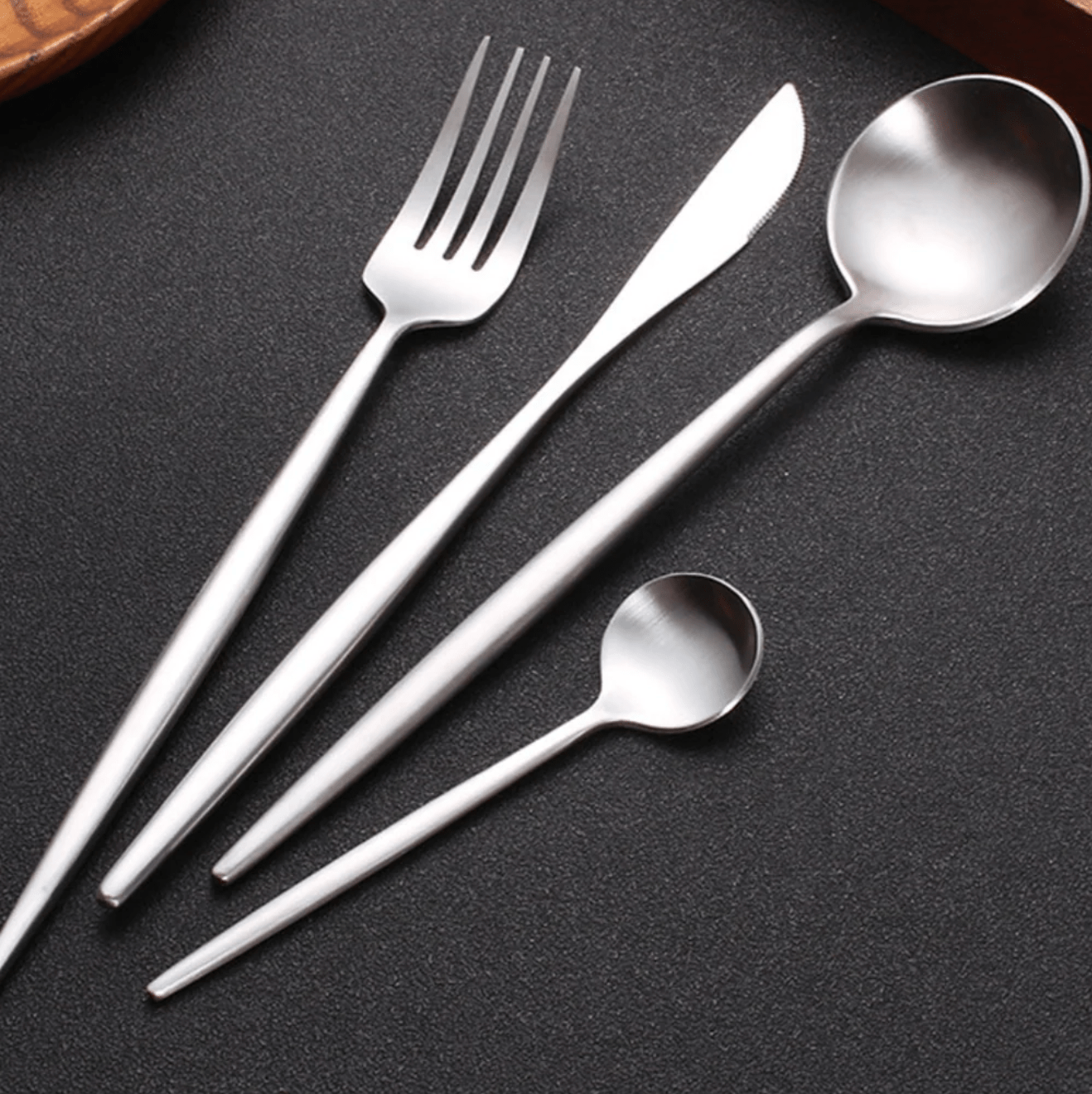 Modern Cutlery Set - Elegant and Durable | LuxeCutlery