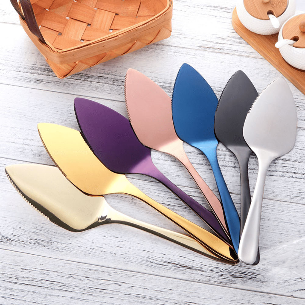 Rome Cake Knife – Stylish and Durable | CakeElegance