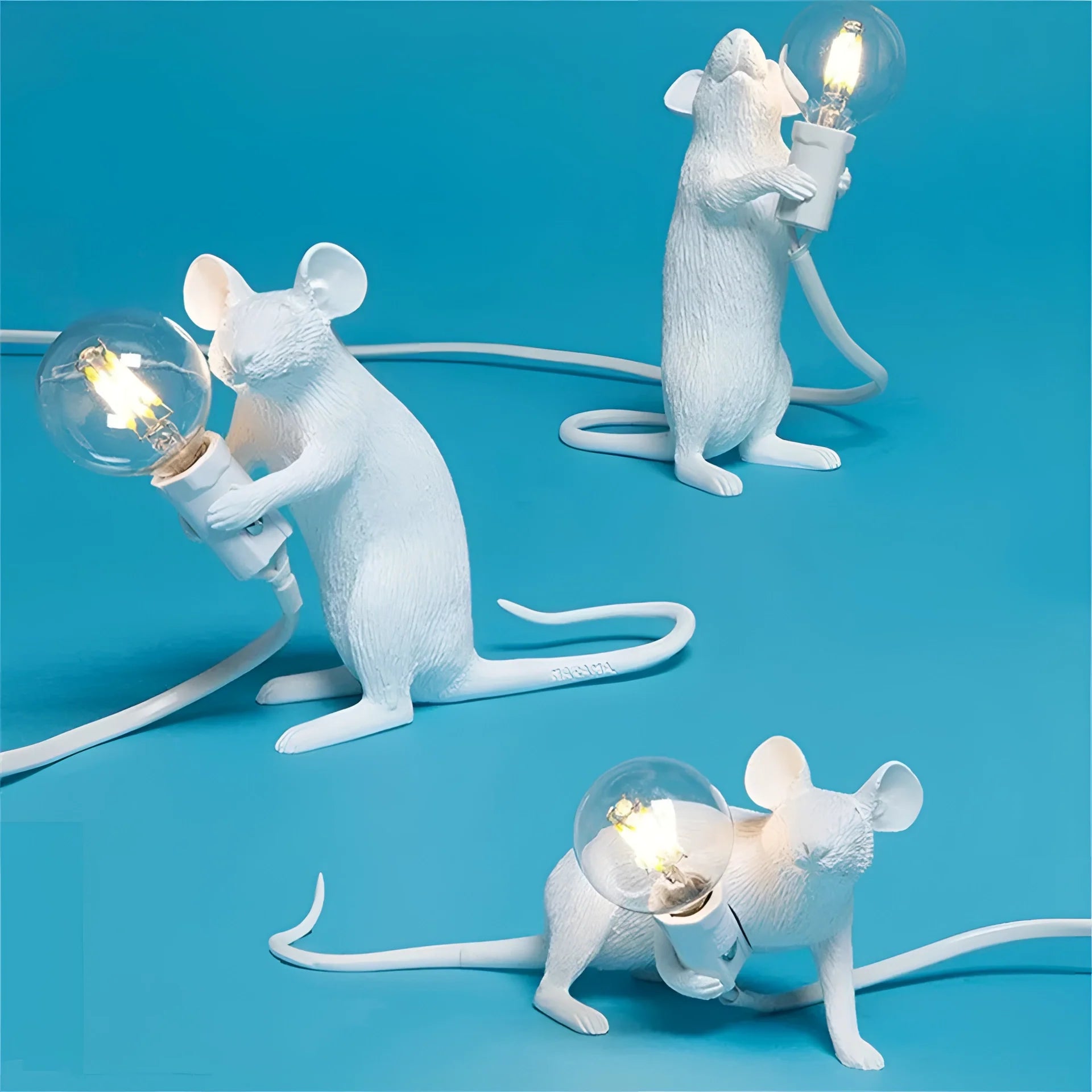 Rat-shaped Table Lamp - Unique and Artistic Design | RatLight