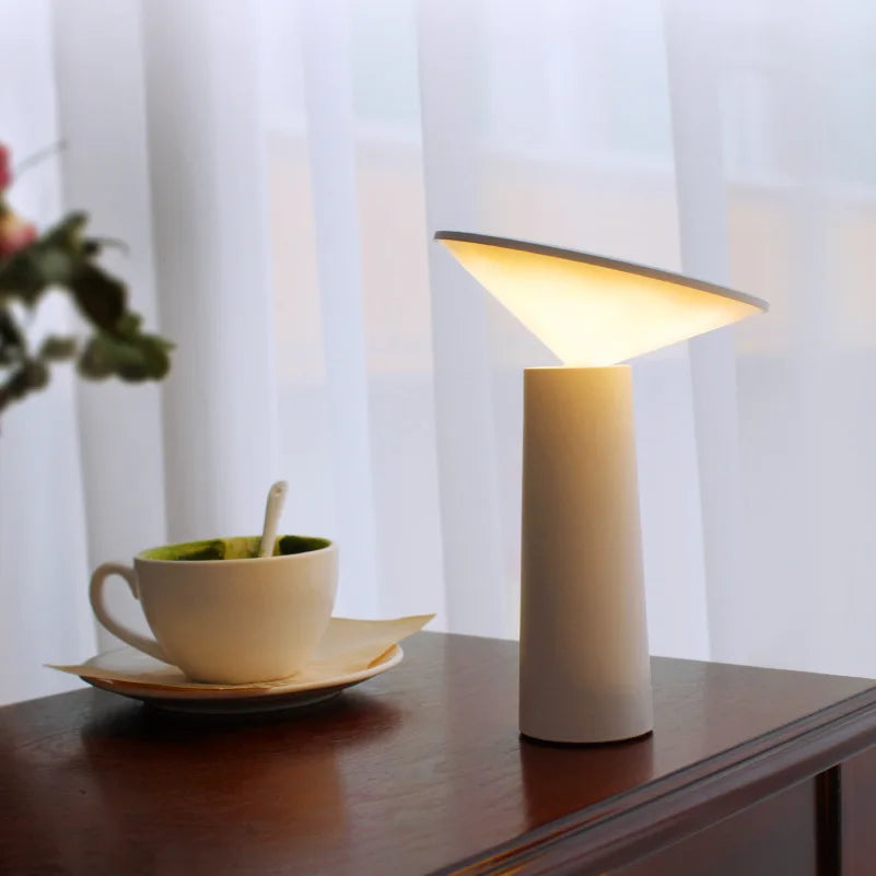 Wireless Table Lamp | FlexiLight