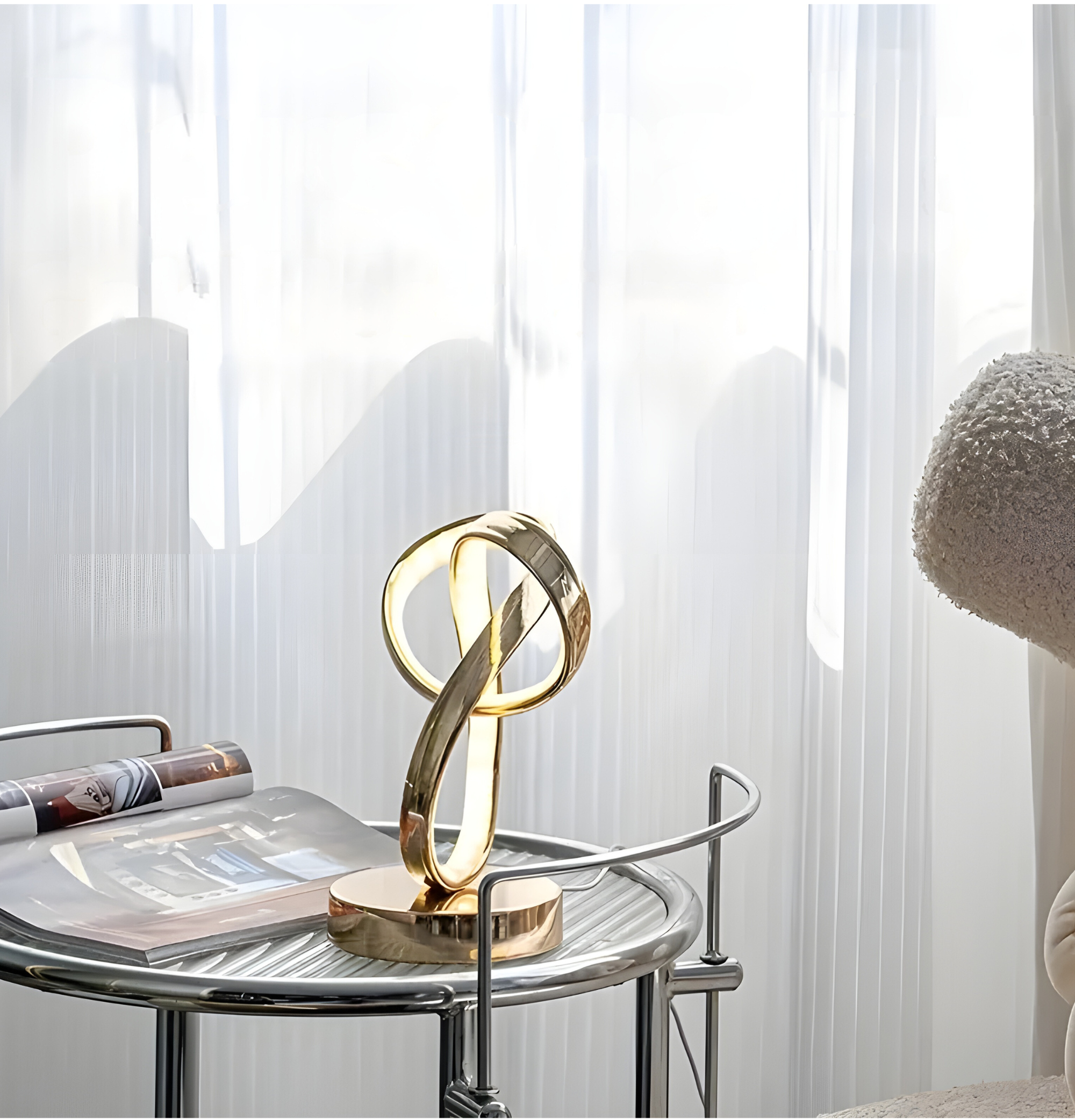 Elegant Gold Table Lamp | DecoGlow