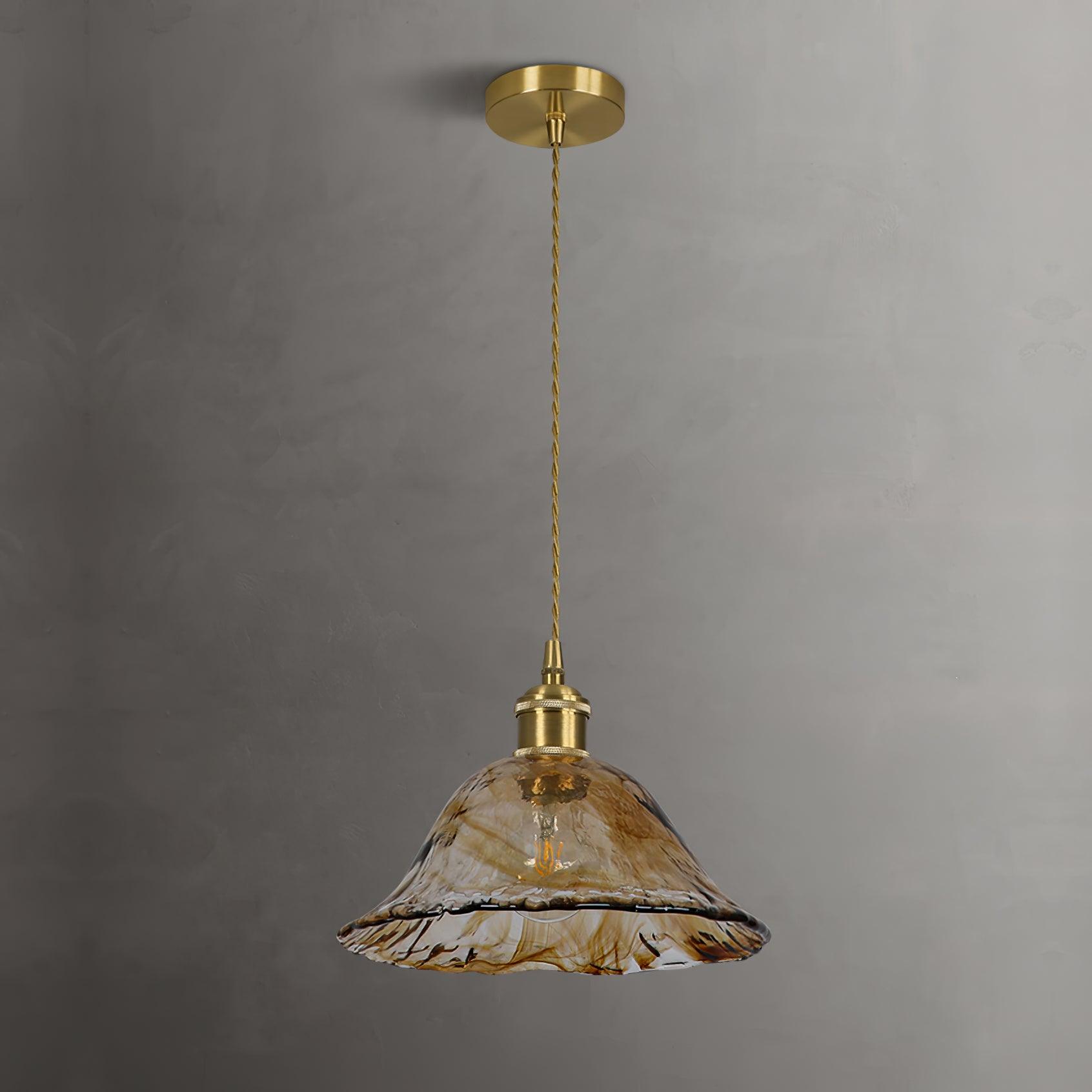 Rustik Klokkeformet Lampe | BellAmber