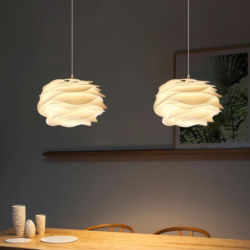 Kunstnerisk Lagdelt Lampe | ArtGlow