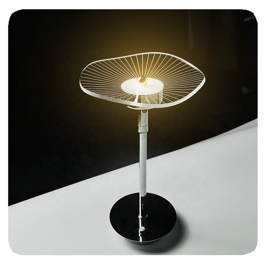 Moderne Blad-Inspireret Lampe | LeafGlow