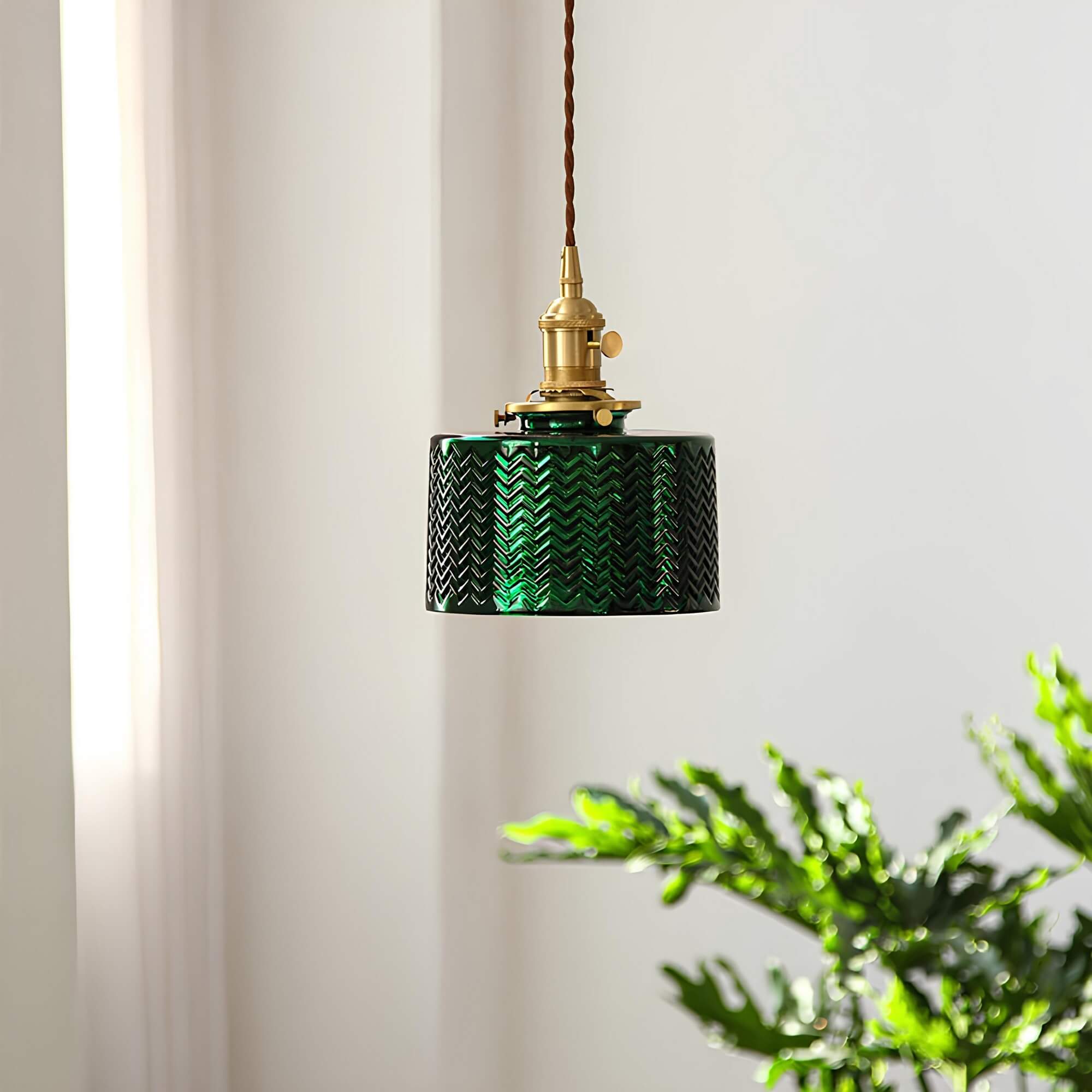 Elegant Grøn Loftlampe | EmeraldGlow