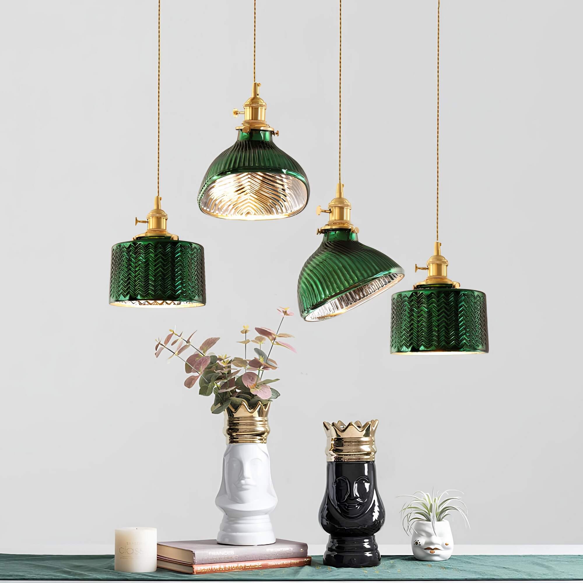 Elegant Grøn Loftlampe | EmeraldGlow