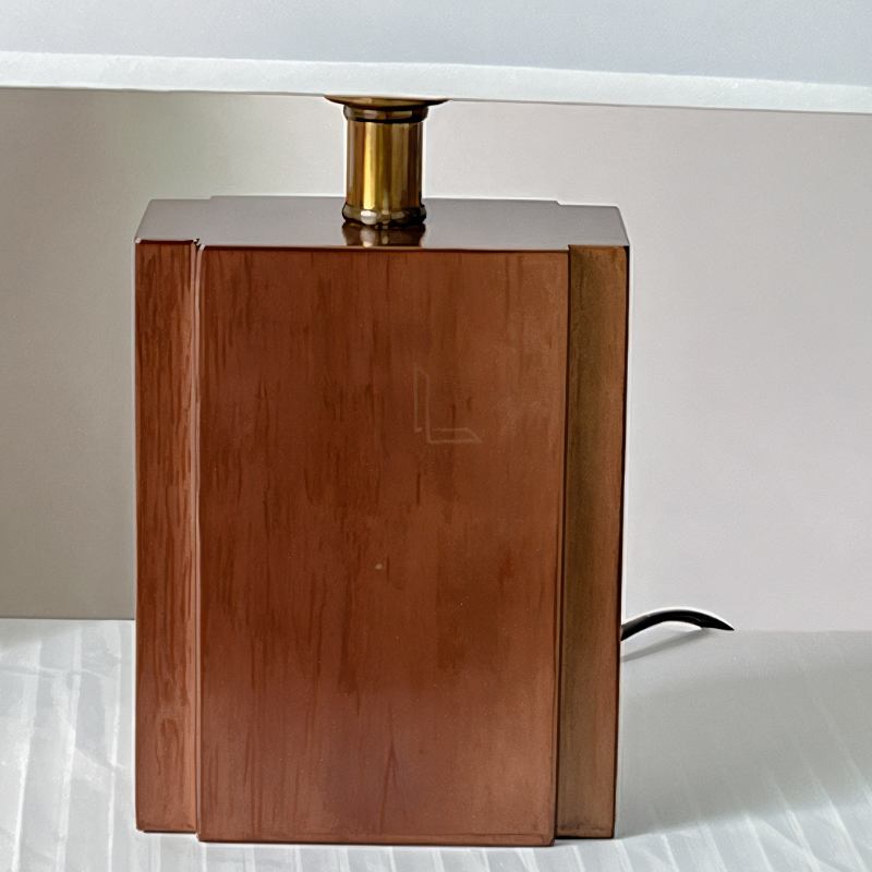 Moderne Træbase Lampe | WoodAura