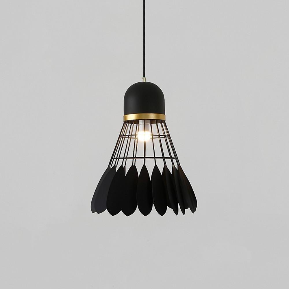 Kunstnerisk Fjer Loftlampe | FeatherAura