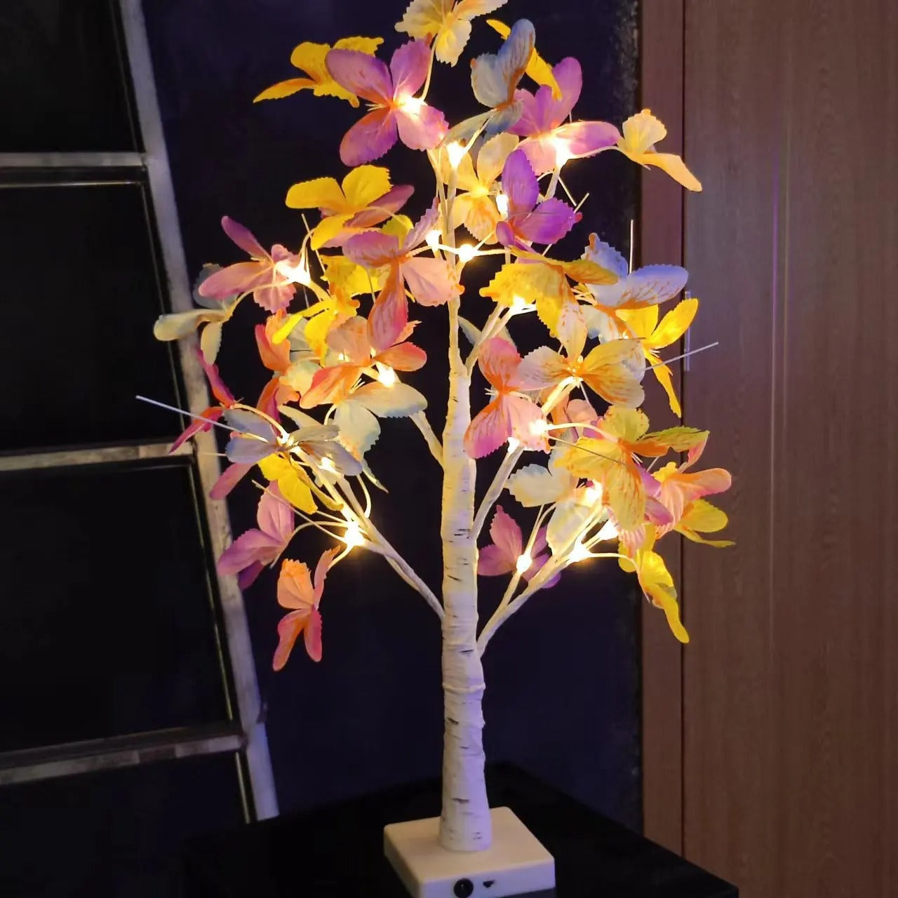 Flowering LED Tree Lamp | BloomTree