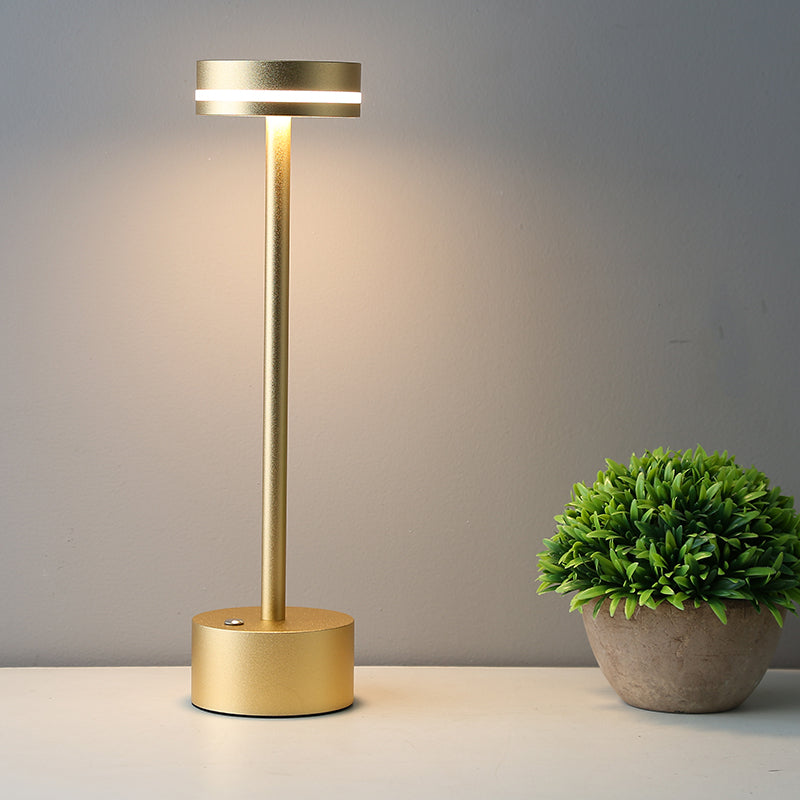 Wireless Table Lamp – Minimalist and Functional Design | GlowLite