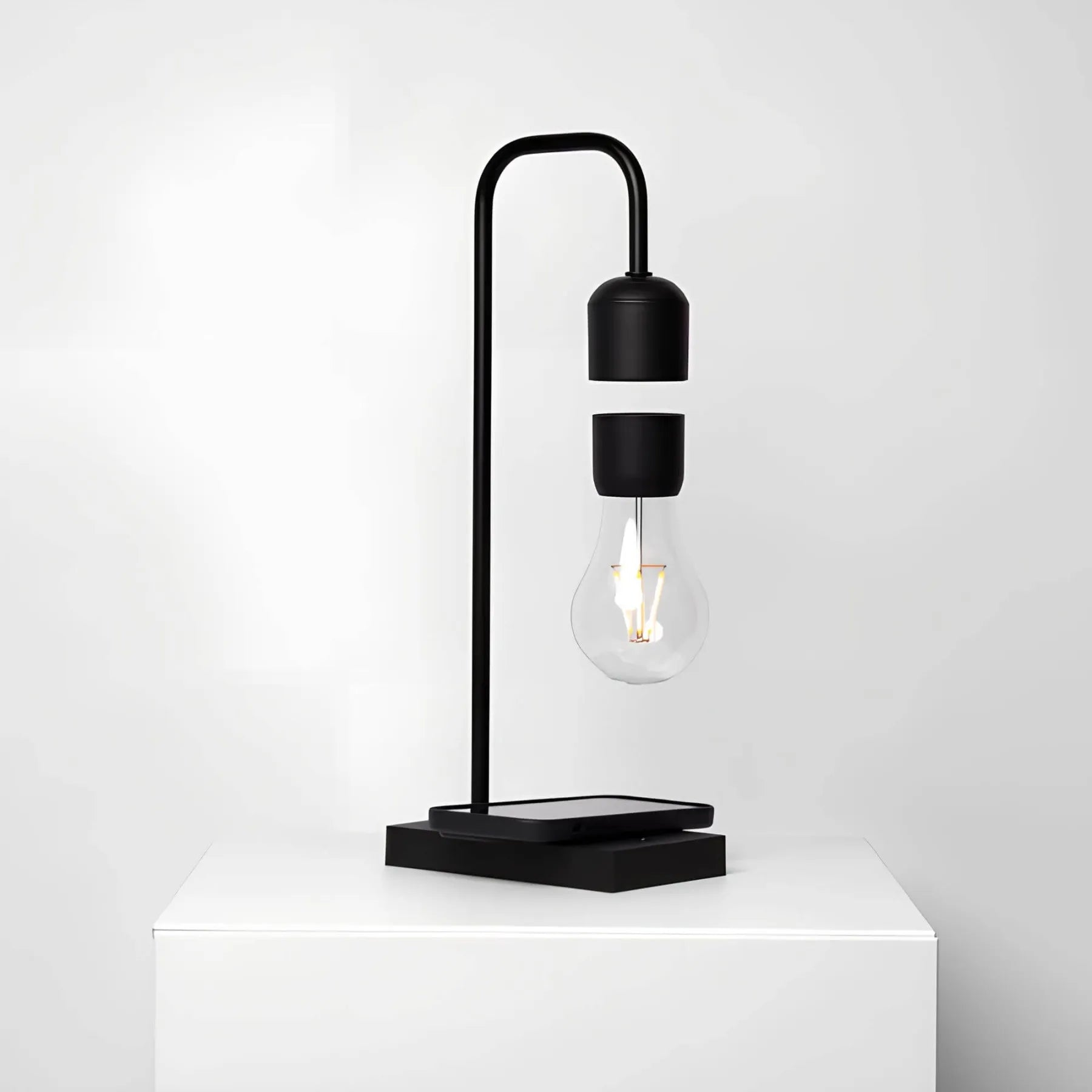 Table lamp – Innovative and Functional | ChargeLight