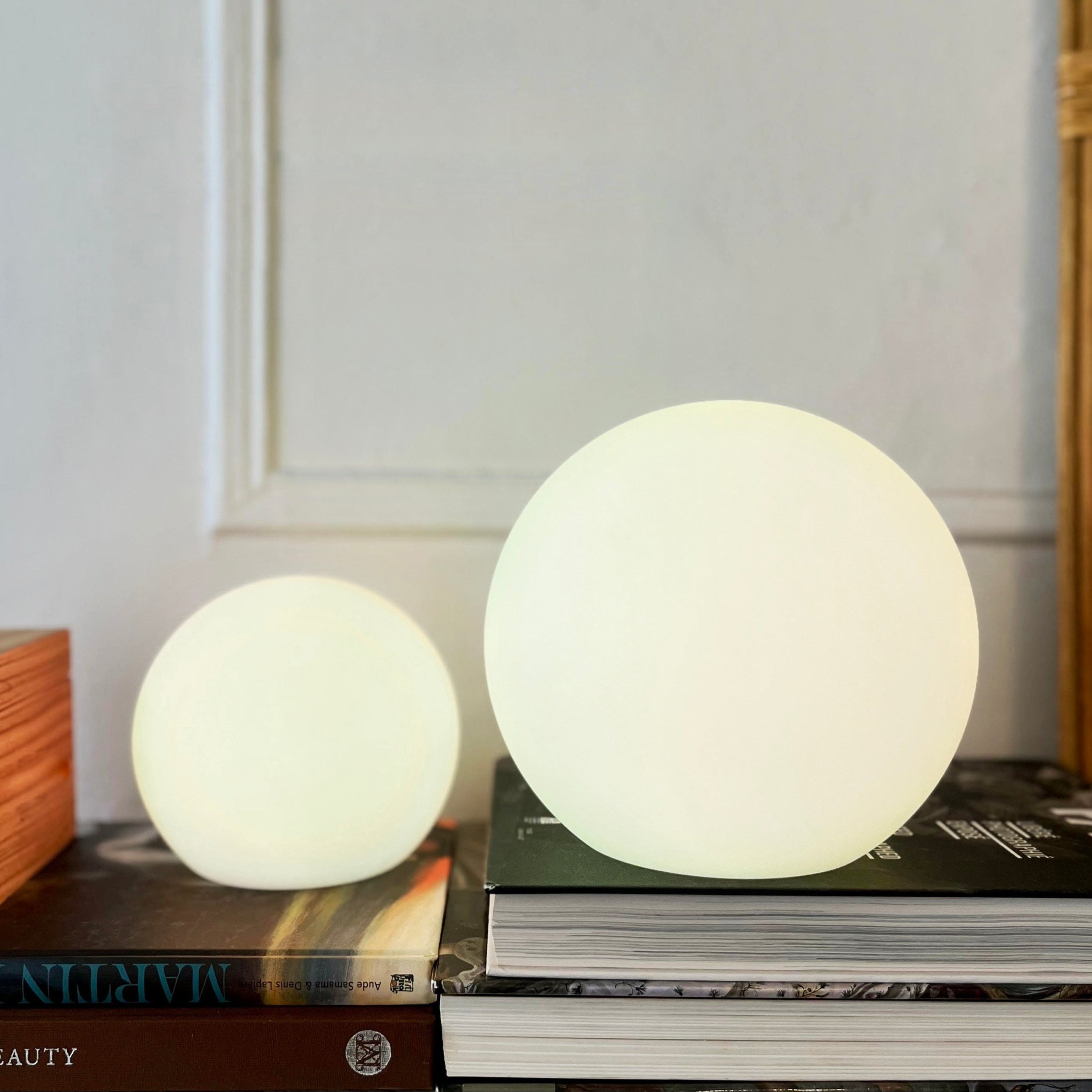 Wireless LED Table Lamp | GlowSphere