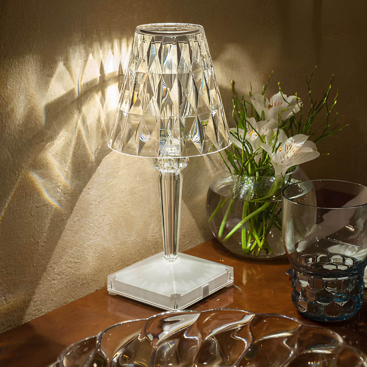 Sparkling Crystal Table Lamp – Elegant and Modern | CrystalLuxe